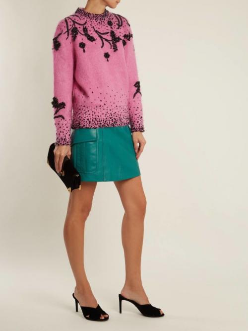 Главные тренды моды осень-зима 2022. Модные тренды осень-зима 2021-2022: цвета и ткани