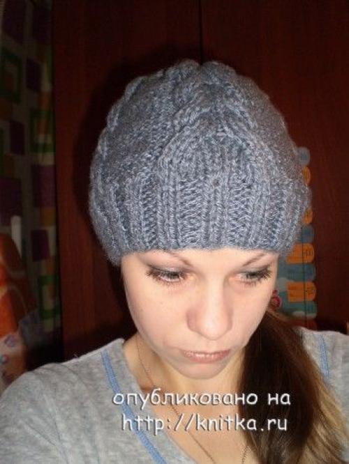 Шапка с косами спицами описание. Вяжем спицами красивые и модные шапки с косами, подборка схем