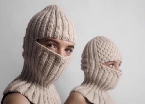 Шапка из пряжи ализе. Вяжем балаклаву спицами, подборка схем и описаний