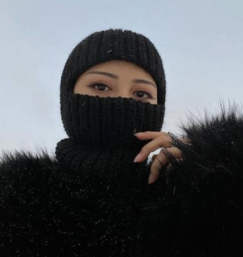 Шапка из пряжи ализе. Вяжем балаклаву спицами, подборка схем и описаний