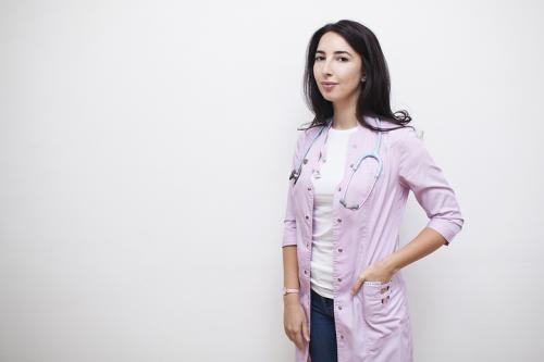 Как ослабленный иммунитет влияет на здоровье человека и что делать, чтобы его укрепить. Аллергия, как проклятие большого города. Интервью с врачом