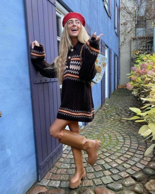 Белые ботфорты носить с чем. Стильные белые сапоги и популярные фасоны 17