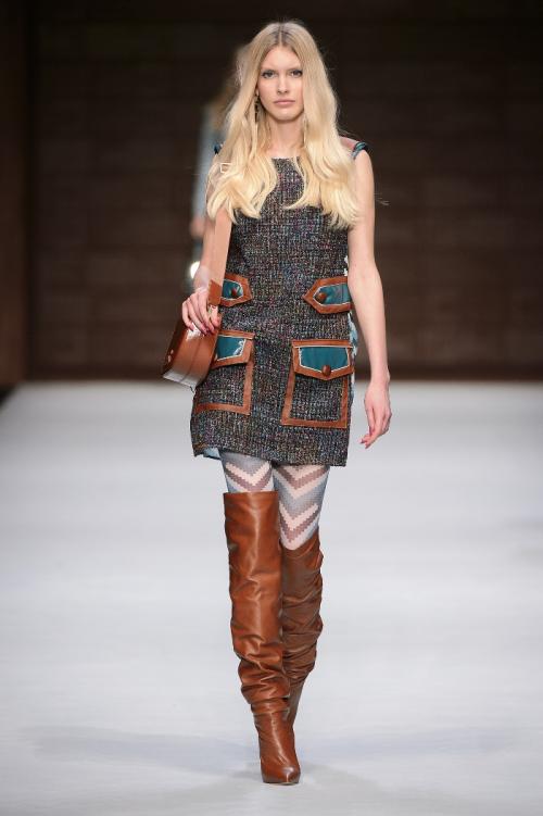 Белые ботфорты носить с чем. Стильные белые сапоги и популярные фасоны 32