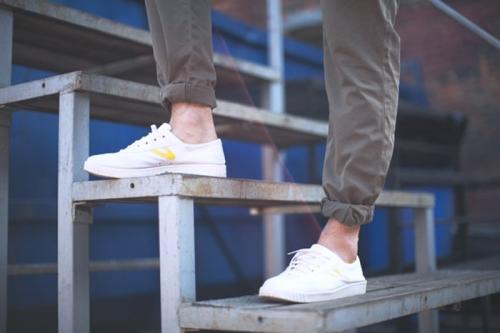 Как правильно загладить подвороты утюгом. Совет стилиста