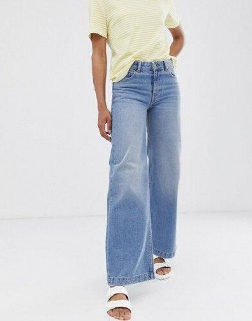 Какие основные преимущества широких джинсов для женщин. Силуэт джинсов