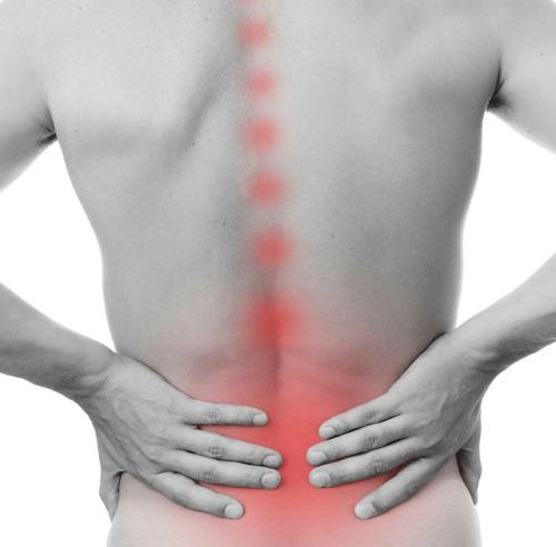 Почему болит поясница у женщин. Основные причины болей внизу спины