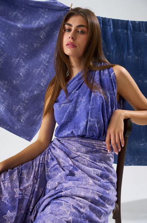 Почему подвертывание Джинсов возвращается в моду в 2025 году. Тренд 2025: почему джинсовая ткань вернулась в моду