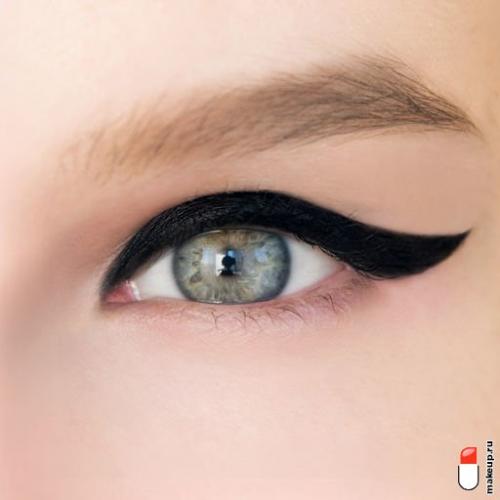 Макияж глаз со стрелками. Макияж со стрелками