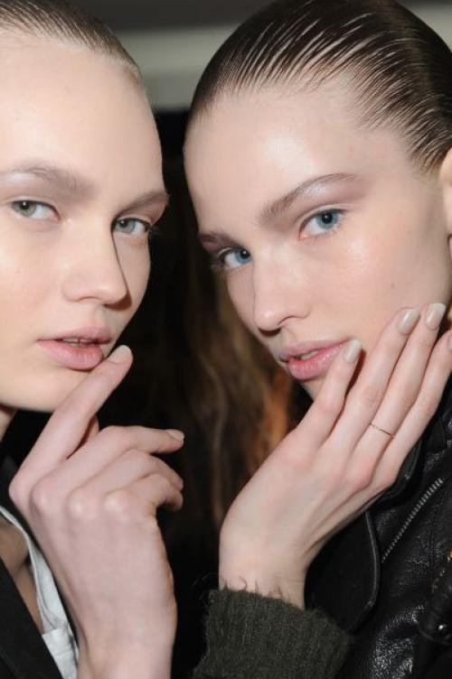 Праймер и база для ногтей отличия. Чем база для ногтей отличается от праймера?