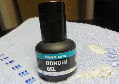 Бондер или праймер. Знаете ли вы, что такое бондер для ногтей?